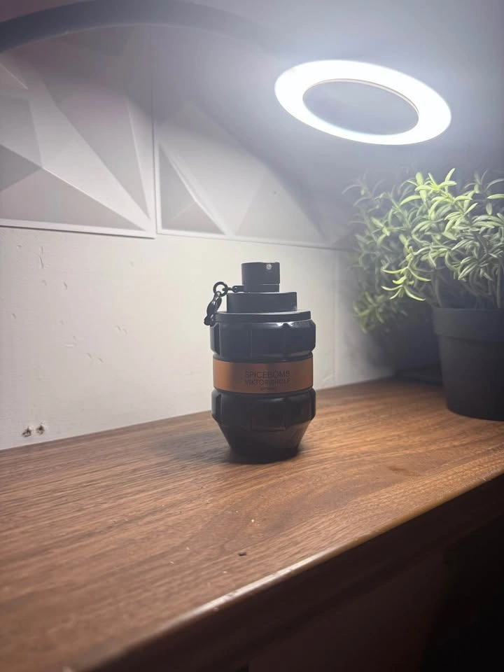 Viktor&Rolf Spicebomb (Unused) - photo 2