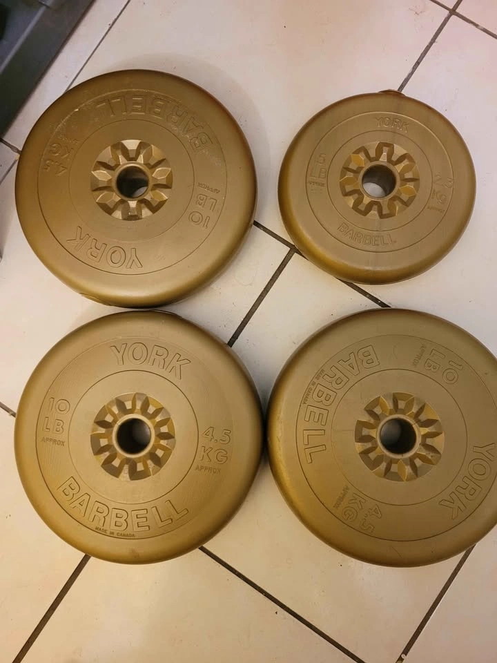 York Barbell/dumbell Weight Plates - photo 2