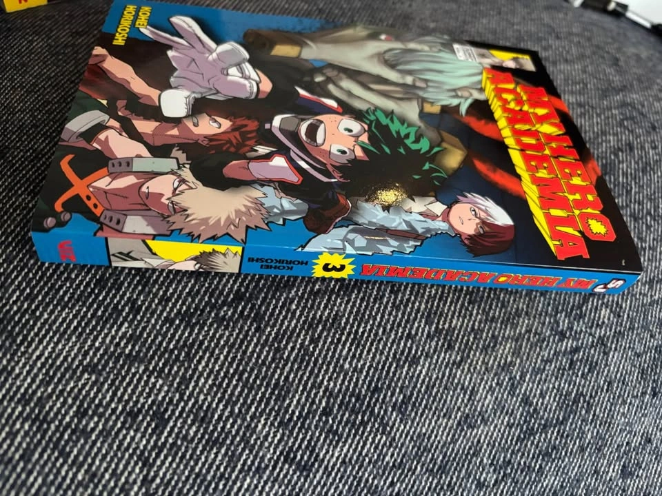 My Hero Academia books 1-4 - photo 5