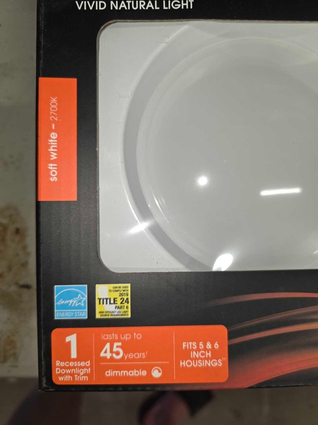 Feit Electric Retrofit 5 or 6 inch Recessed Light - photo 3