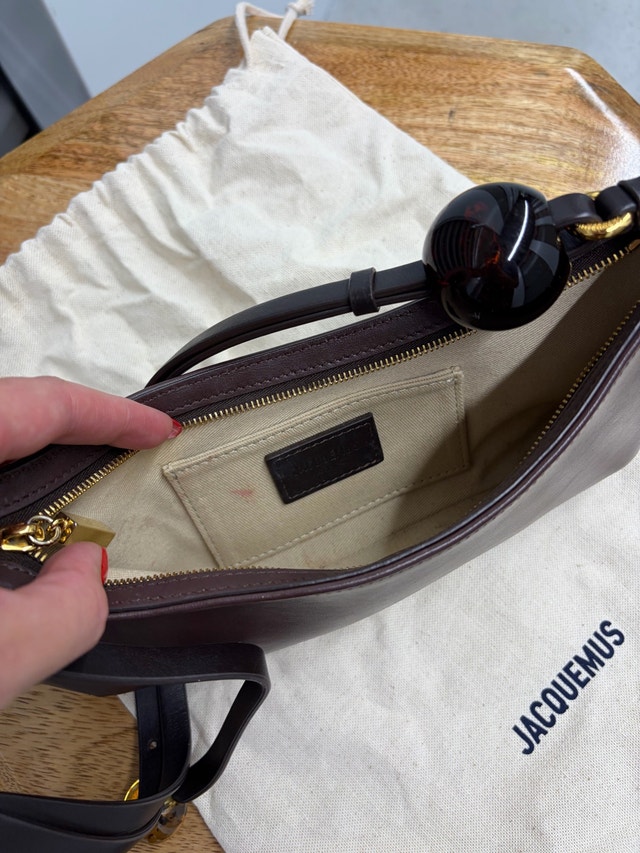 Jacquemus Medium Brown Le Bisou Perle Bag - photo 4