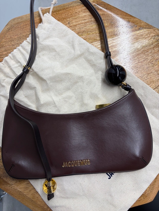 Jacquemus Medium Brown Le Bisou Perle Bag - photo 5