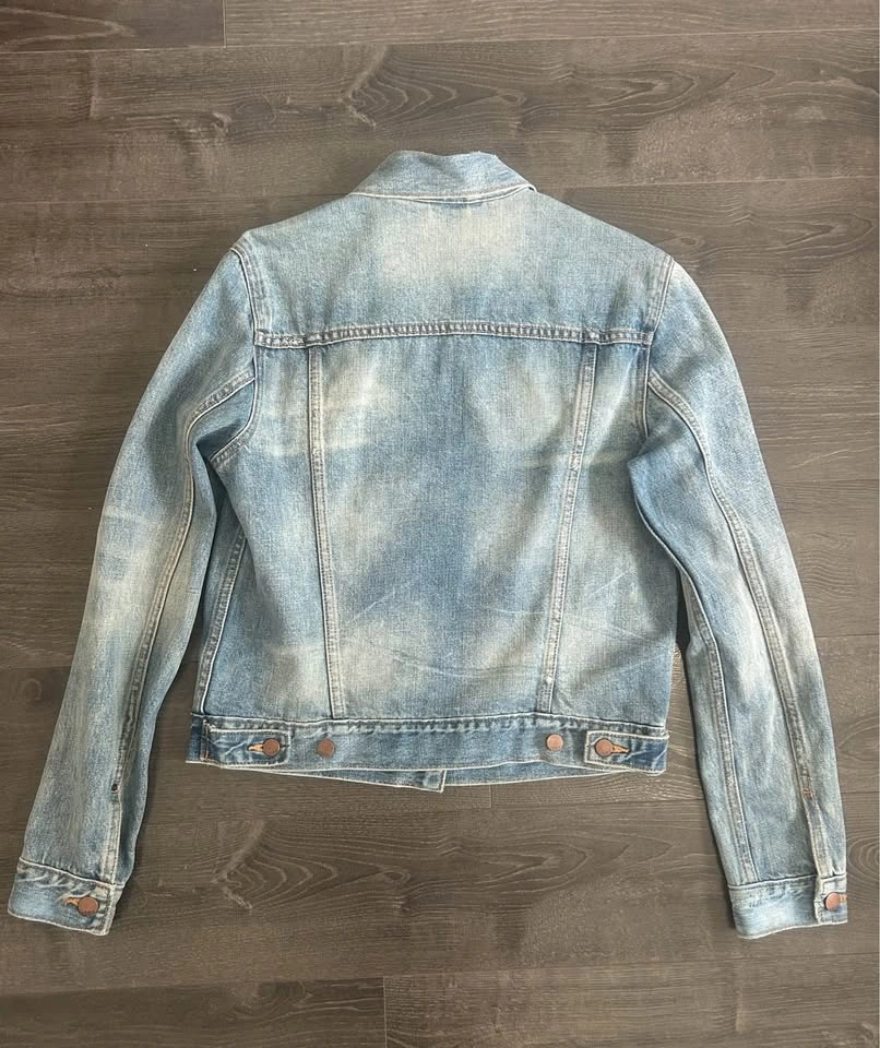 Gap 1969 Medium Wash Distressed Denim Trucker Jacket Size S - photo 2