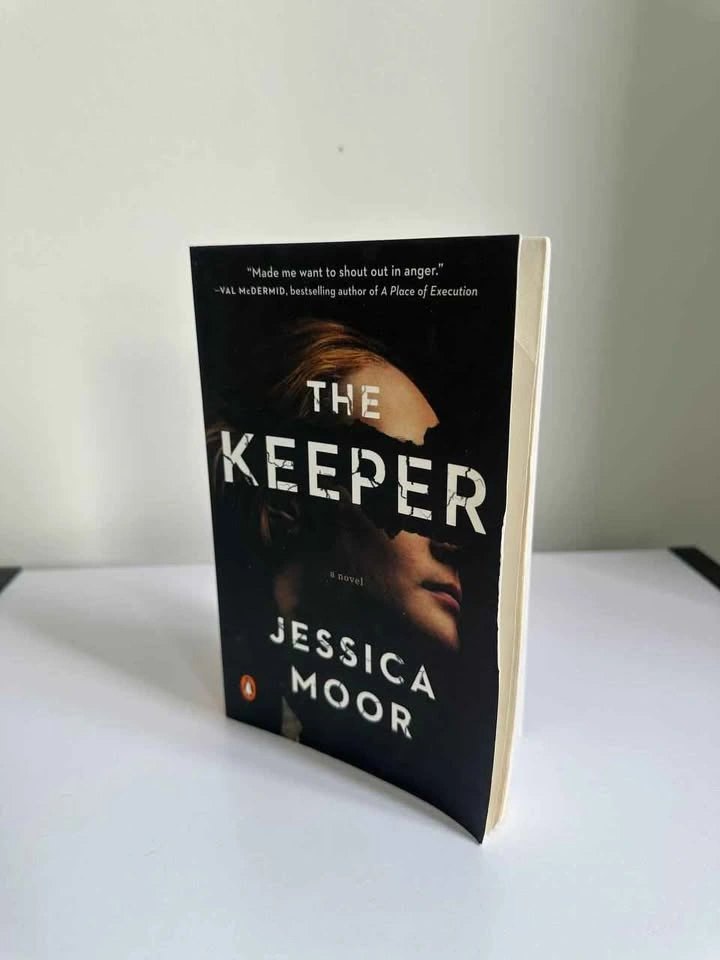 The Keeper Jessica Moor - photo 2