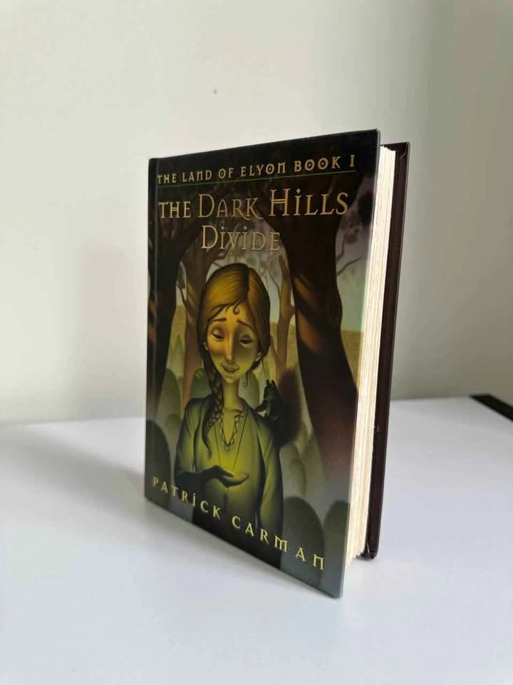 The dark hills divide - photo 2