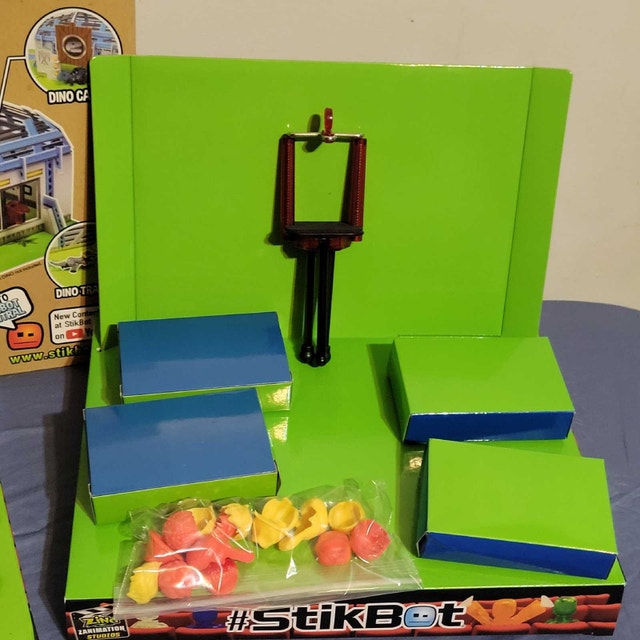 Stikbots Large Lot Playsets Figures Accessories Toys - photo 5