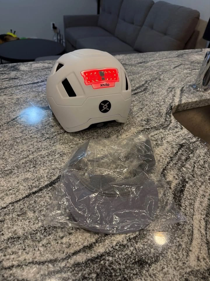 XNITO “Lightning” E-Bike Helmet – Medium – White - photo 2