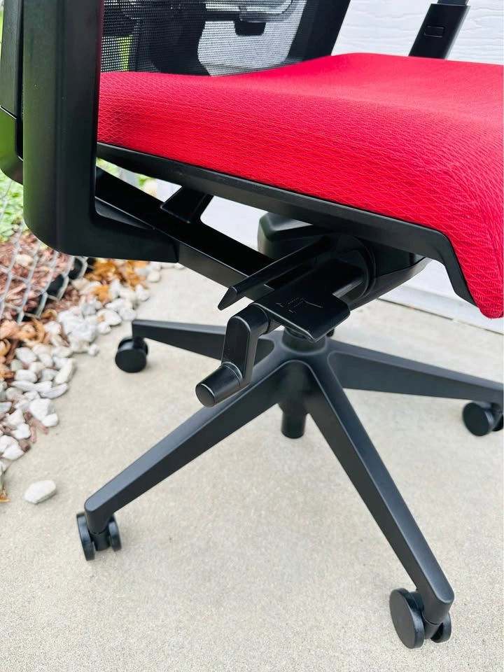 Haworth Very Ergonomic Office Chairs - photo 5