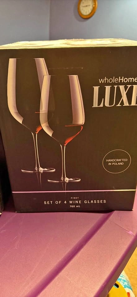wholeHome LUXE Set of 4 Pinot Wine Glasses