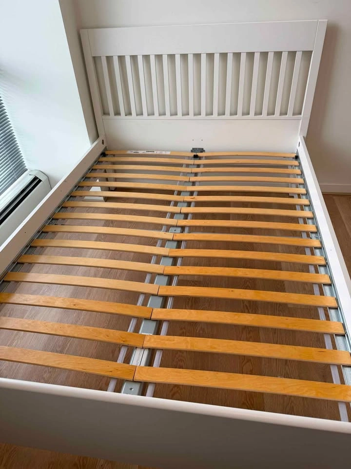 White Double / Full Size Bed Frame with Slats – Excellent Condit - photo 3