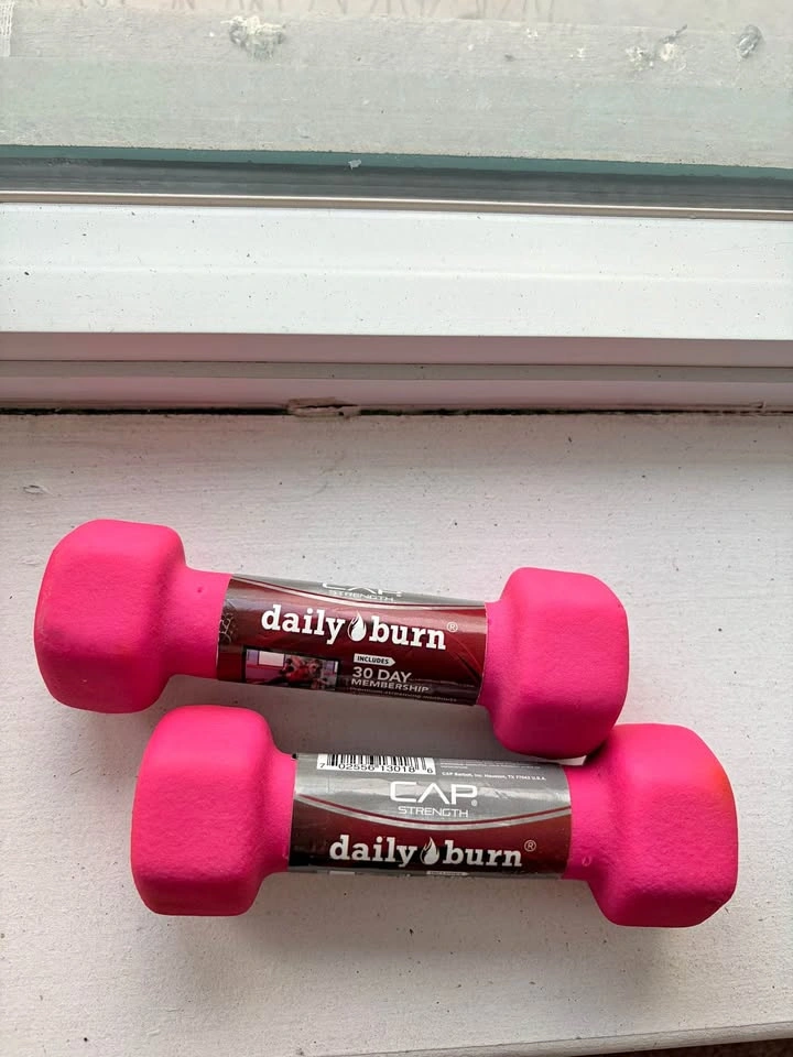 2 lb dumbbell