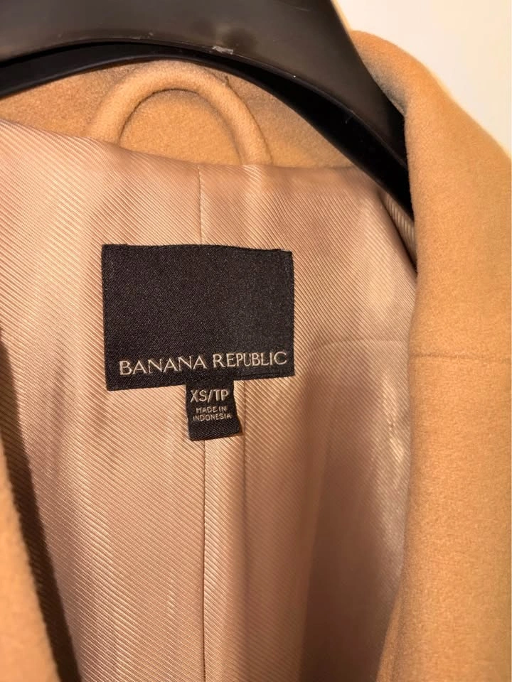 Banana Republic Women Camel Wool Coat (XS) - photo 3