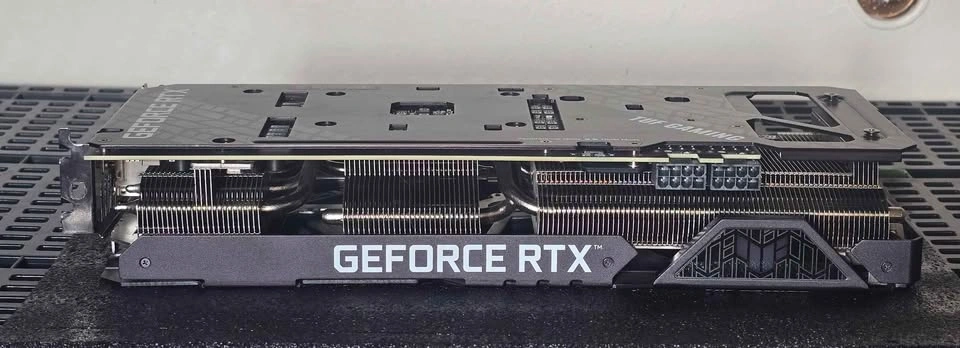 ASUS TUF Gaming GeForce RTX 3070 - photo 2