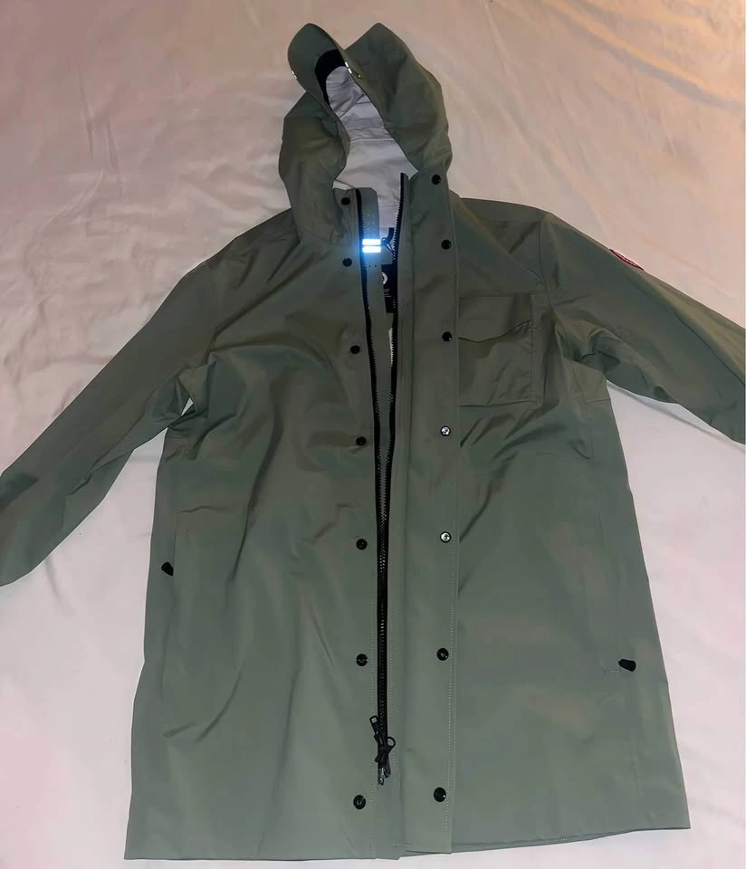 Canada Goose Nanaimo Jacket in Sage Brush - photo 2