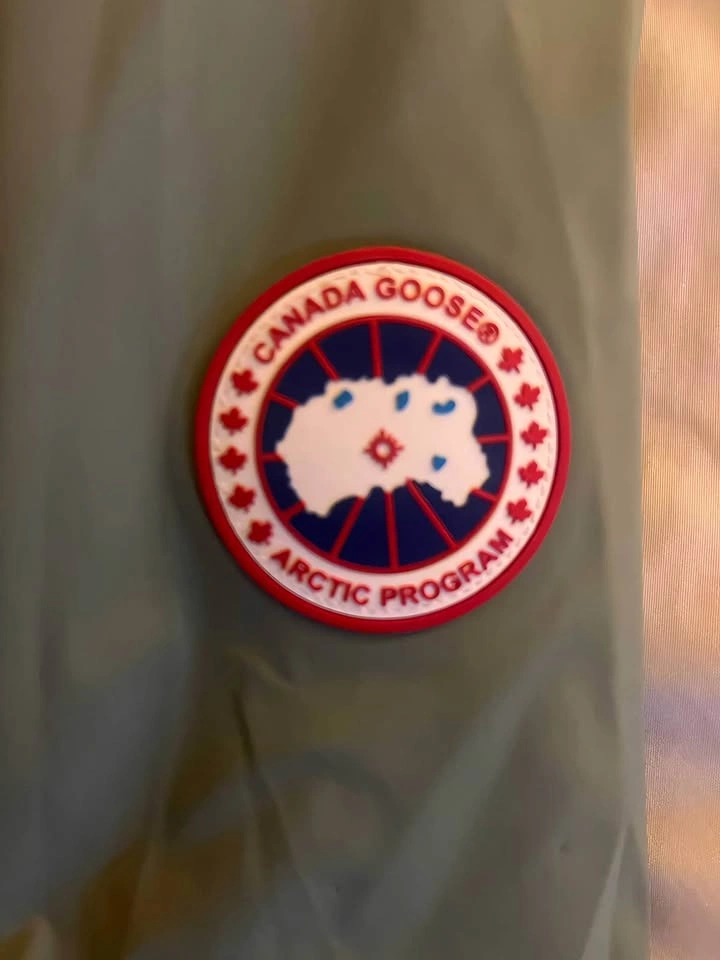 Canada Goose Nanaimo Jacket in Sage Brush - photo 5