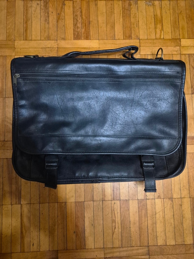 Laptop bag