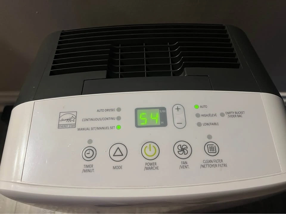 Garrison 50-Pint Dehumidifier – For Parts Only - photo 2