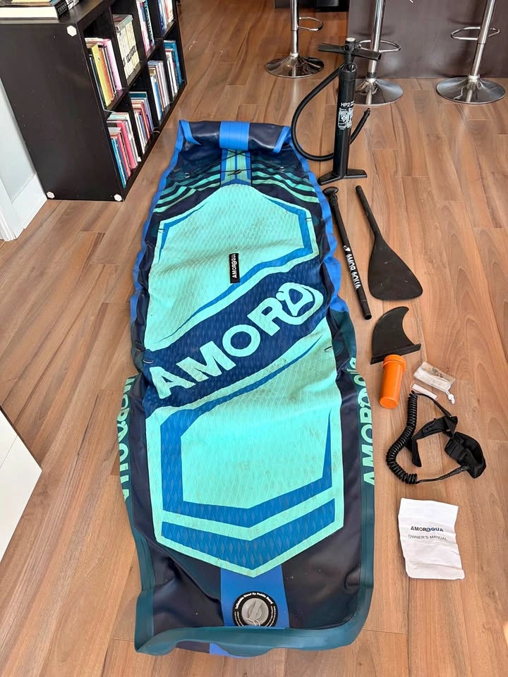 AMOR AQUA 11’ Inflatable Stand-Up Paddle Board – Complete Set