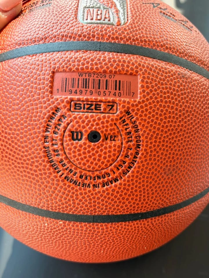 Wilson NBA Signature Series Basketball – Size 7 – Indoor/Outdoor - photo 4