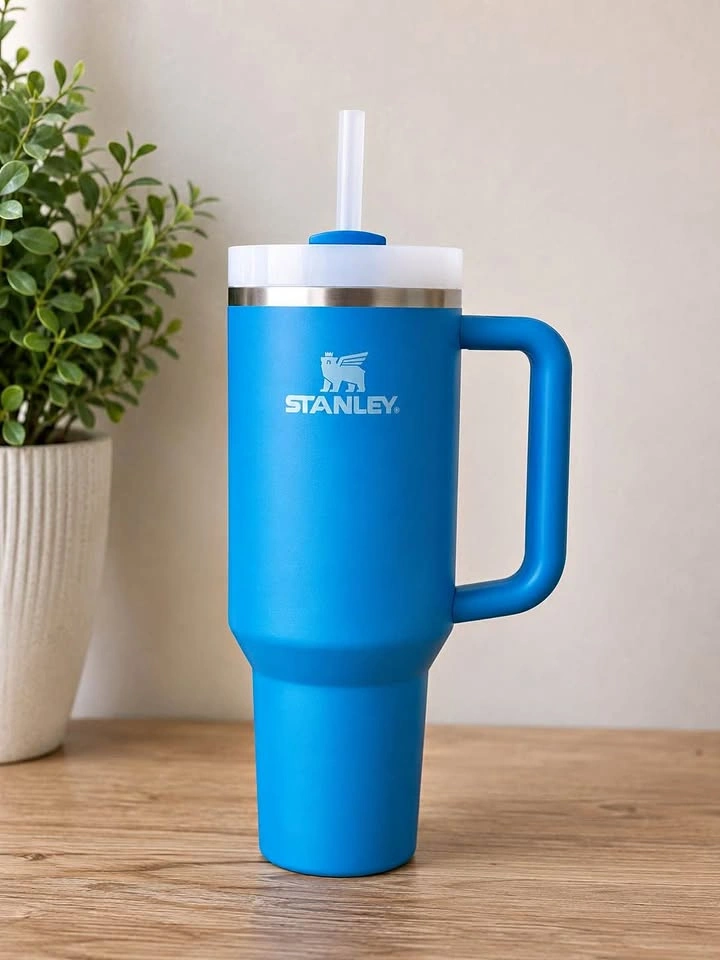 New Stanley Quencher H2.0 40 oz Tumbler – Blue