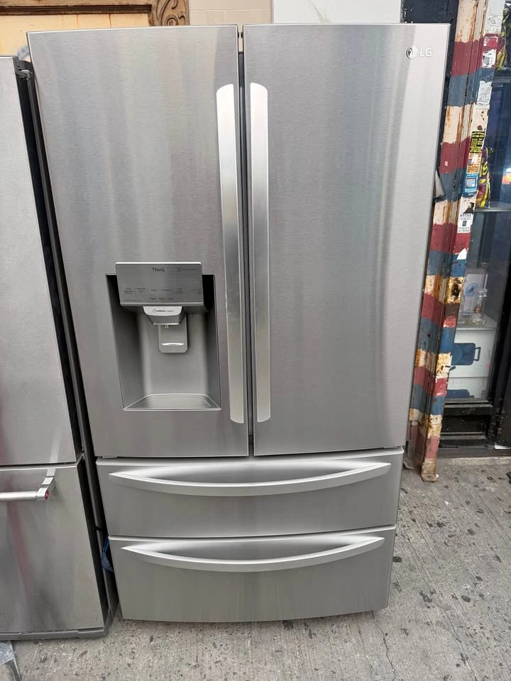 LG ThinQ French Door Refrigerator