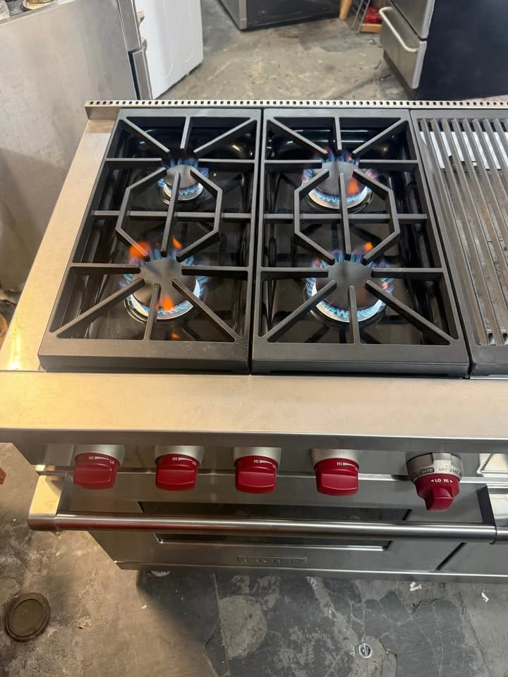 Wolf 60" Dual Fuel Range Double Oven with Griddle - photo 4