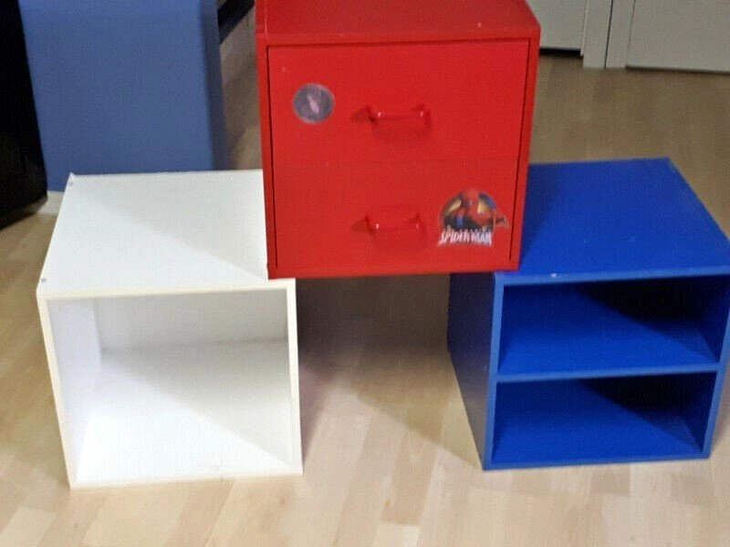 Blue, red and white storage blocks