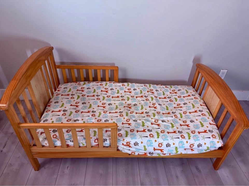 Wooden Toddler Bed