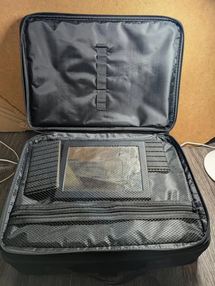 Travel Professional Handheld Makeup Case - photo 2