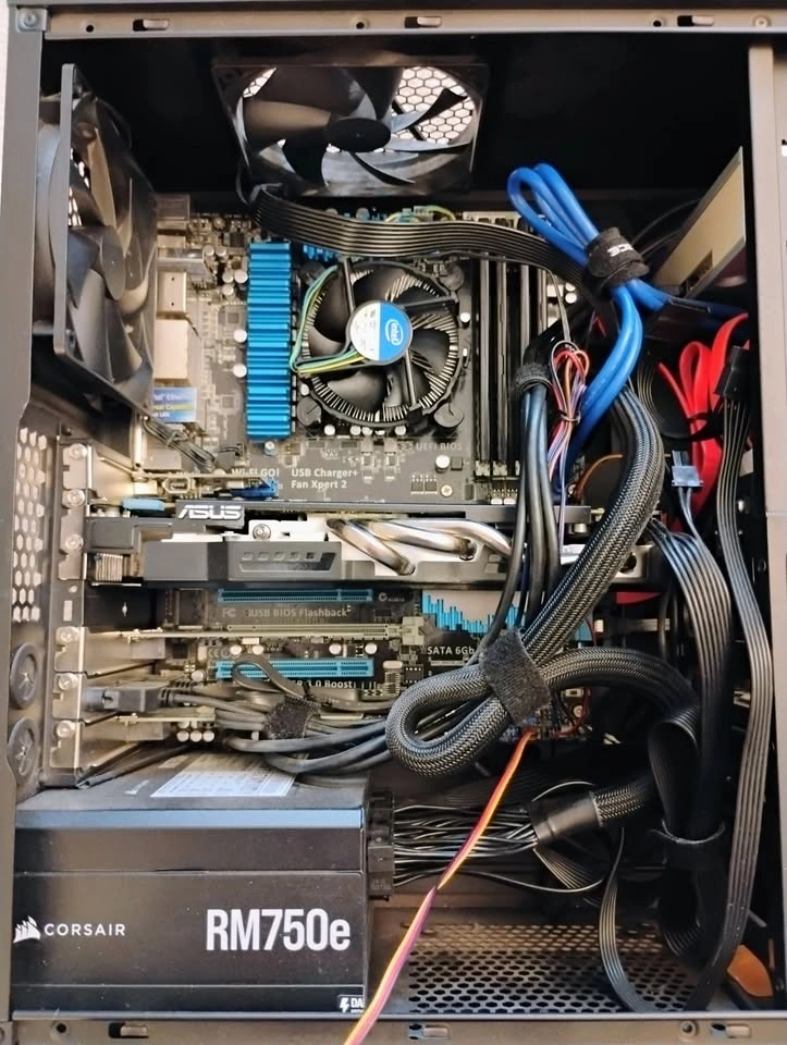 Custom Desktop | 32GB RAM | 3.75TB Storage | DVD writer - photo 3