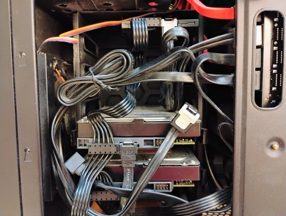 Custom Desktop | 32GB RAM | 3.75TB Storage | DVD writer - photo 5