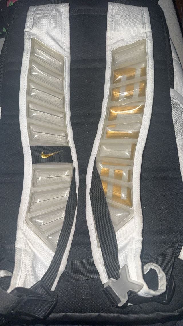 Nike elite backpack