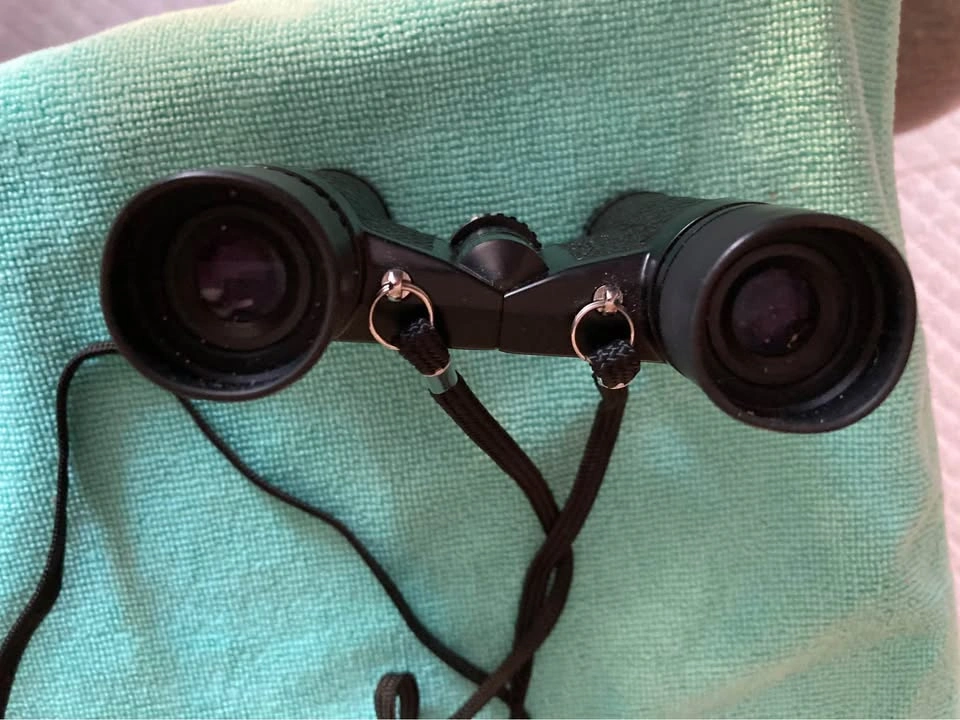 Vintage Pentax 7x20 Compact Binoculars - 7.5 Field Of View - photo 2