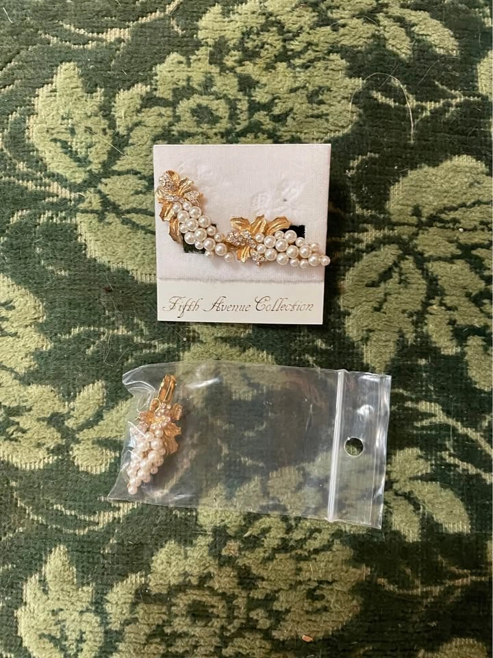 Vintage Fifth Avenue jewelry - photo 4