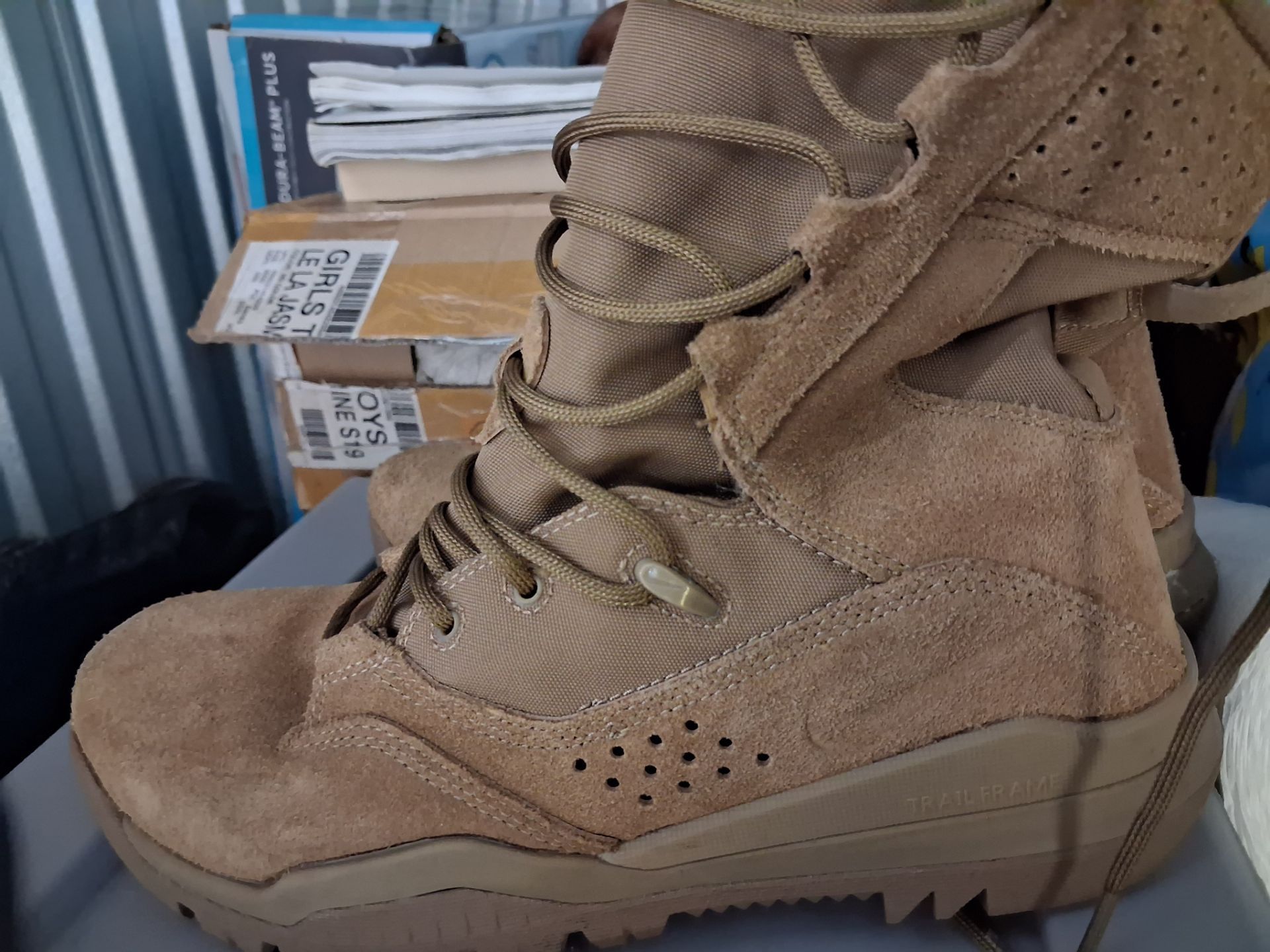 Nike SFB Field 2 8" Leather Tactical Combat Boots