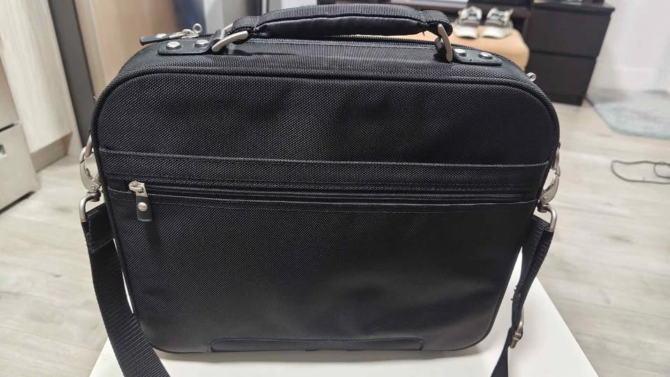 OEM Genuine Dell Laptop Bag 15" by 12" by 5" - photo 2