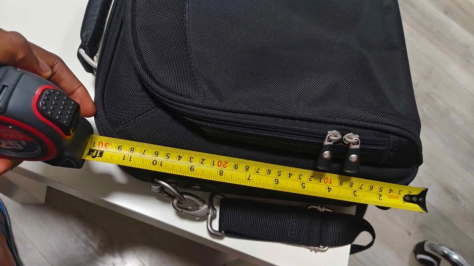 OEM Genuine Dell Laptop Bag 15" by 12" by 5" - photo 4