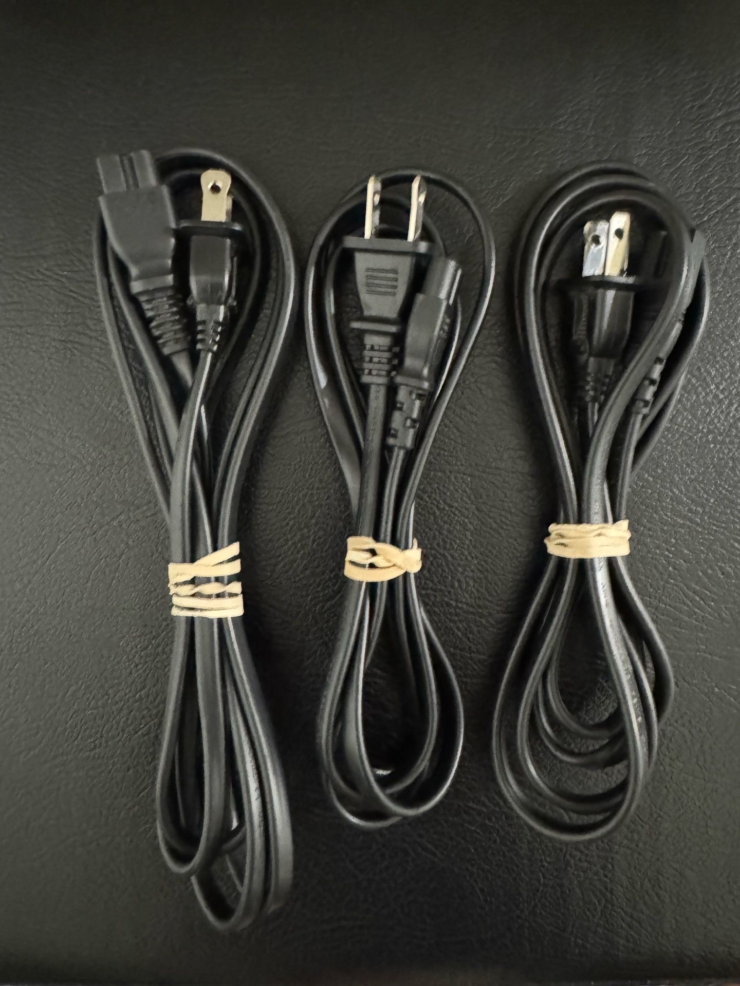 Power cords - photo 3