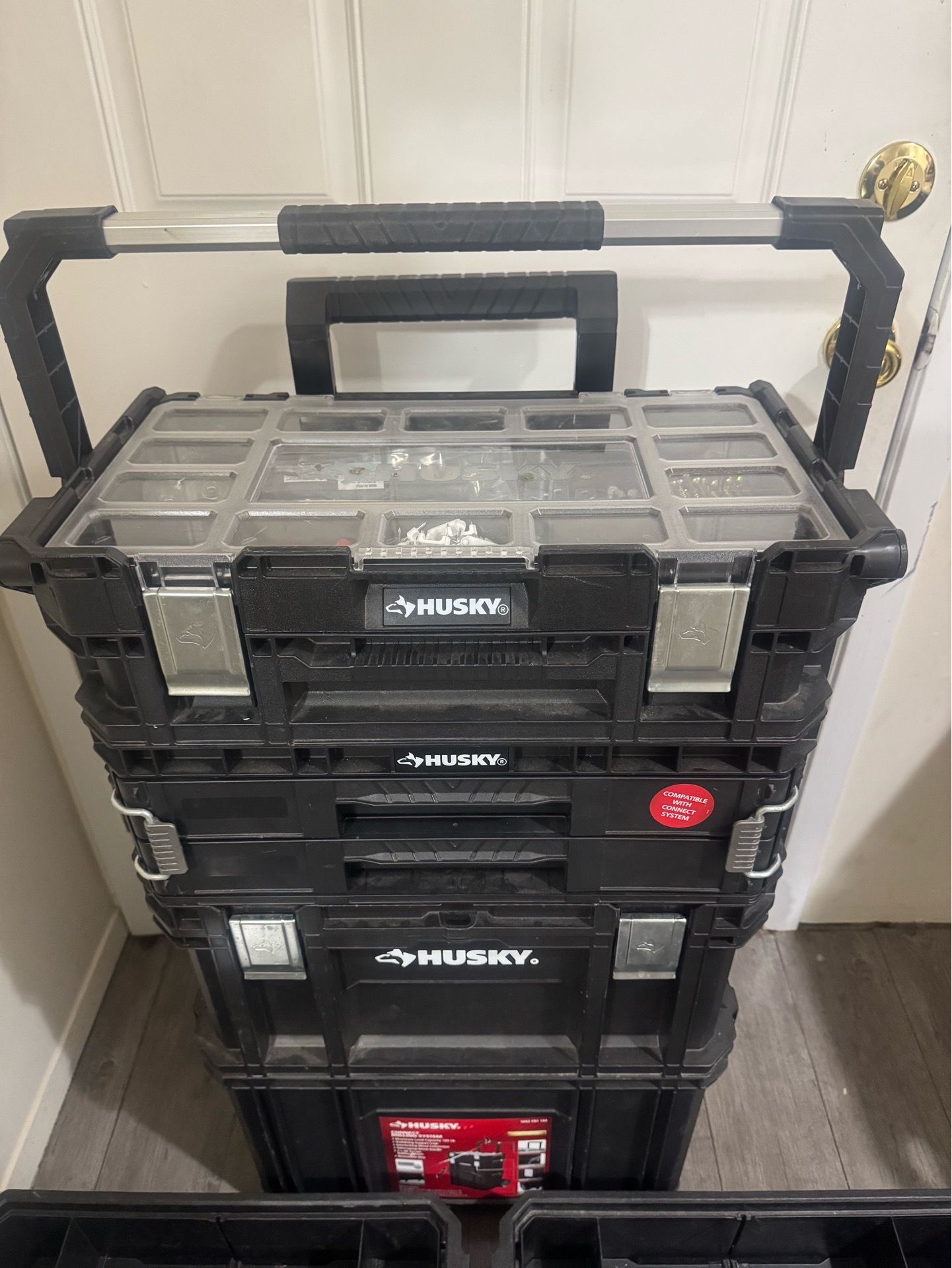 Husky hardware cases - photo 2