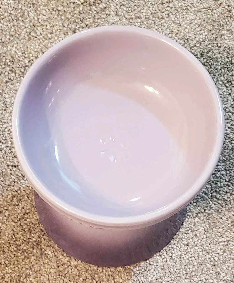 Le Creuset High Stand Pet Bowl - photo 3