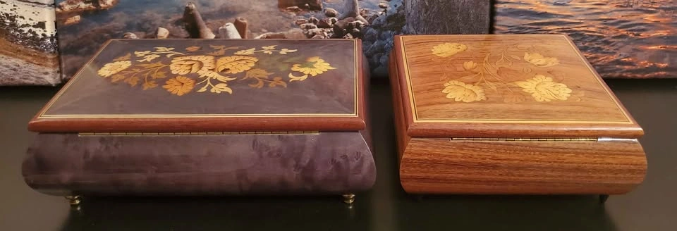 Vintage 1970's/80's Lador Italian Inlaid Wood Music Boxes - photo 4