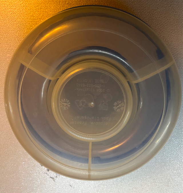 Divided Lunch Container with Ice Pack Avon Wellness For Sale - photo 3
