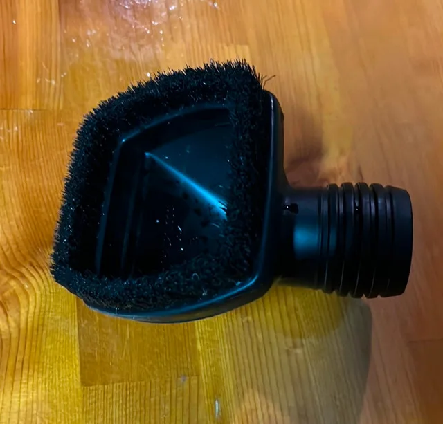 Vacuum Cleaner Attachment Brush Possibly Dirt Devil image indicator(2)