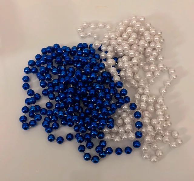 Christmas Tree Garlands Blue and White Beaded Decorations thumbnail
