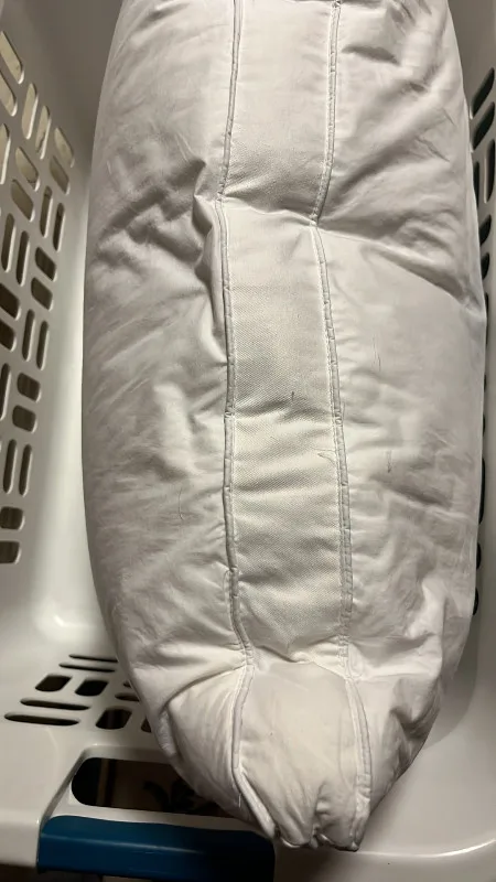 Pillow Down and Feather 3-Layer Gusset Cotton For Sale image indicator(2)