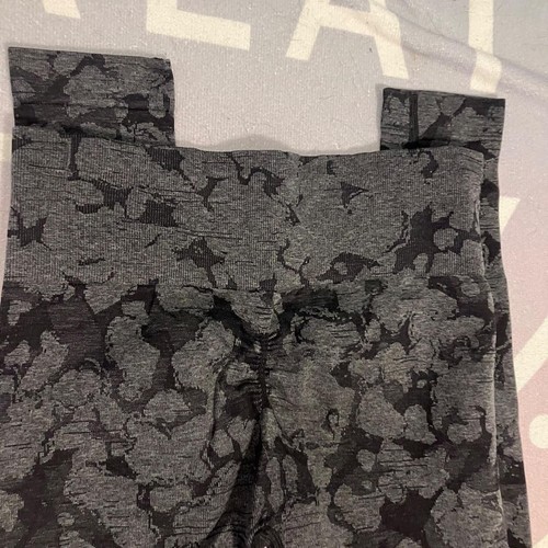 Gymshark Adapt Camo Seamless Leggings (Small) - photo 4