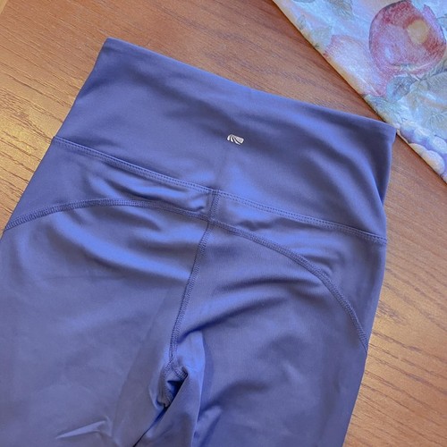 Y2K Marika Purple Laser Cut Active Leggings (Small) - photo 4