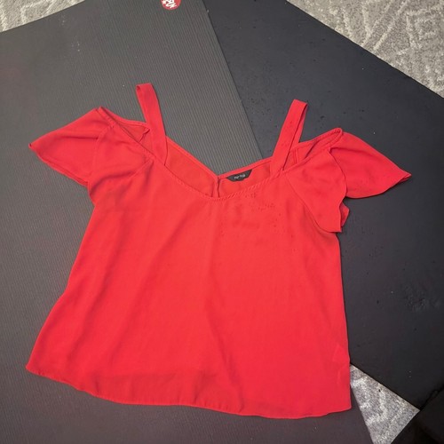 Nichii Red Cold Shoulder Ruffle Top (Large)
