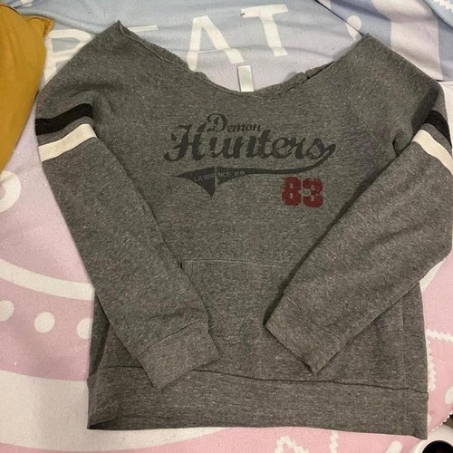 Supernatural "Demon Hunters" Baseball Style Sweatshirt (Medium)