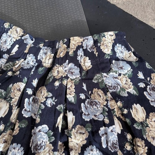 Y2K Yoco Black & Blue Floral Mini Skater Skirt (Medium) - photo 2